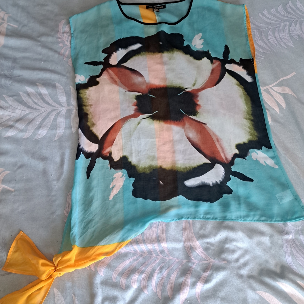Studio Blue and Yellow Abstract Women's Blouse | Size XL